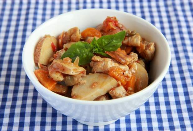 Рагу из картофеля и мяса Рагу из картофеля и мяса