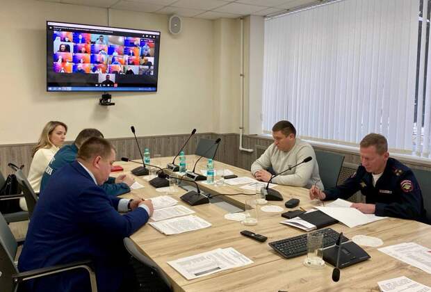 Тульские власти доложили о работах по содержанию дорог в зимние праздники