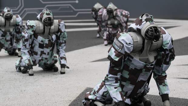 США испытывают на Украине боевых роботов: чем может ответить Россия