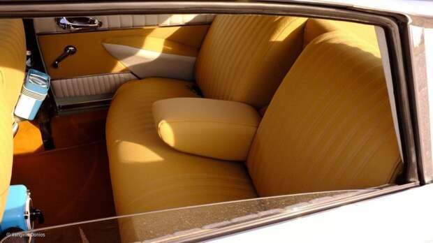 Citroen DS — самая крутая тачка за всю историю автомобилестроения Citroen DS, citroen, авто, автомир, автомобили, автомобиль, олдтаймер, ретро авто