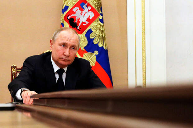 Песков заявил, что эпидемиологические ограничения вокруг Путина останутся