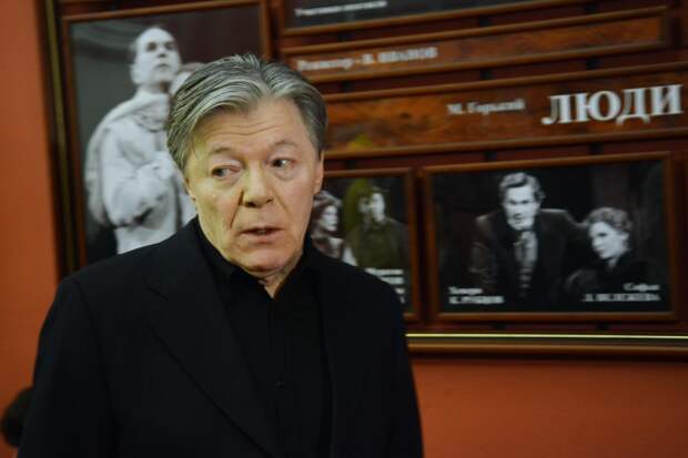 Александру Збруеву исполнилось 88 лет: как живёт легенда «Ленкома»