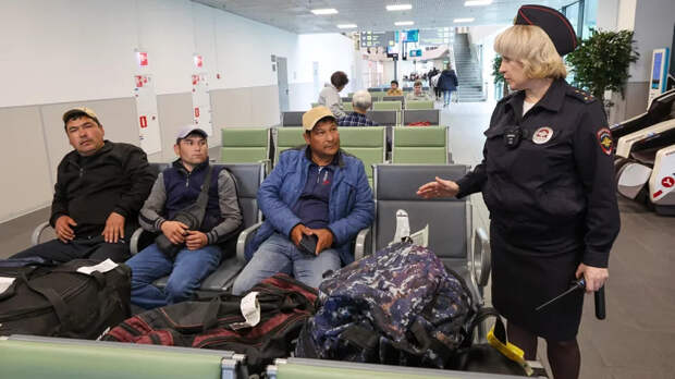 В ГД предложили поднять в 10 раз штрафы для мигрантов за нарушение въезда в РФ