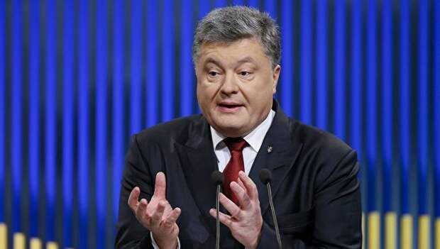 Президент Украины Петр Порошенко во время пресс-конференции в Киеве. 14 января 2016 год