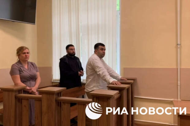 Главврач клиники в Подмосковье организовывал незаконный въезд украинцев в Россию