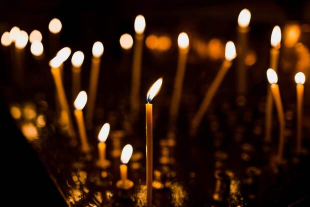 Чистый четверг 2026: в этот день причащаются и делают выбор между грязью суеты и благодатью Тайной Вечери