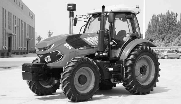 Новый бренд китайских тракторов представили в Москве