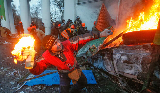 "Евромайдан" вышел из-под контроля оппозиции (АУДИО) Украина Киев 20 января беспорядки митинг волнения коктейль молотов