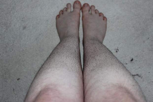 Клуб волосатых женских ног