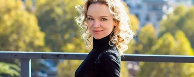 Виталина Цимбалюк-Романовская рассказала, когда у Армена Джигарханяна началась деменция