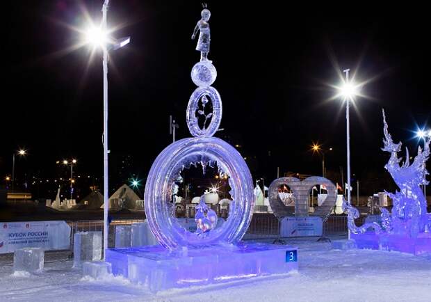 Холодное великолепие: 20 ошеломительных скульптур из снега и льда