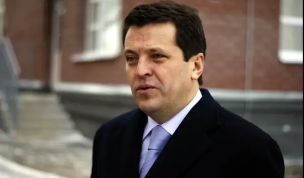 Мэр Казани призвал к спокойствию и благоразумию