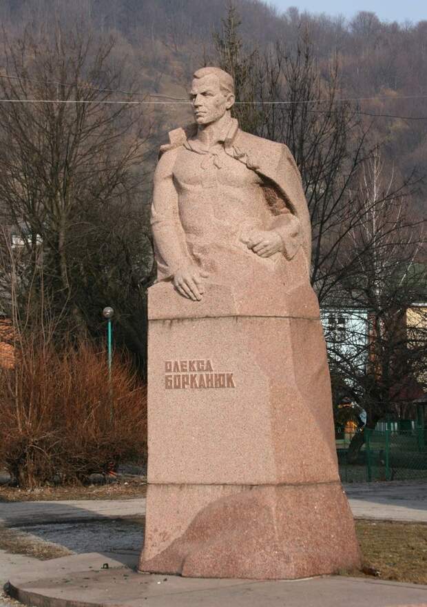 «Я умираю и буду жить»: легендарный партизан Закарпатья «Я умираю и буду жить»: легендарный партизан Закарпатья