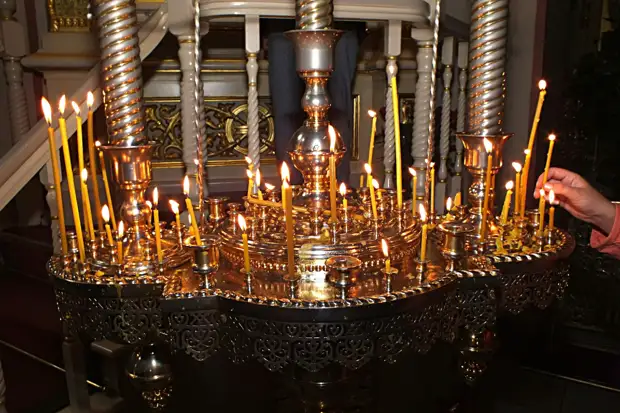 Похороны Сергея Карякина, звезды сериала "Бедная Настя": актера провожают в последний путь в Москве