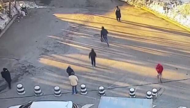 Стоп-кадр с видеозаписи, предоставленной УВД по СЗАО
