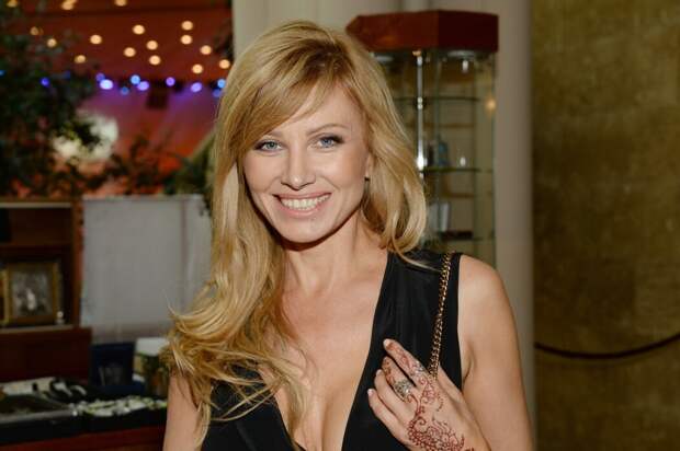 «Трое суток не можем вылететь»: Группа Reflex застряла в Коми из-за отмены рейсов