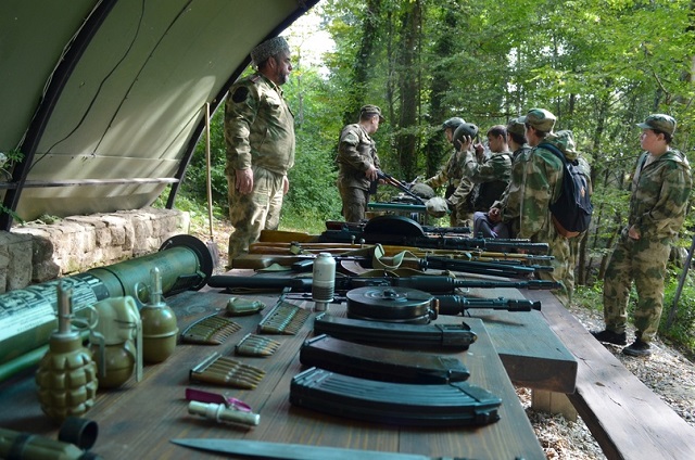 ВОЕННЫЕ СБОРЫ КАЗАЧАТ (2).jpg