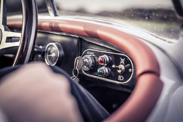 Карманная классика в Дансфолде jaguar, авто, модель