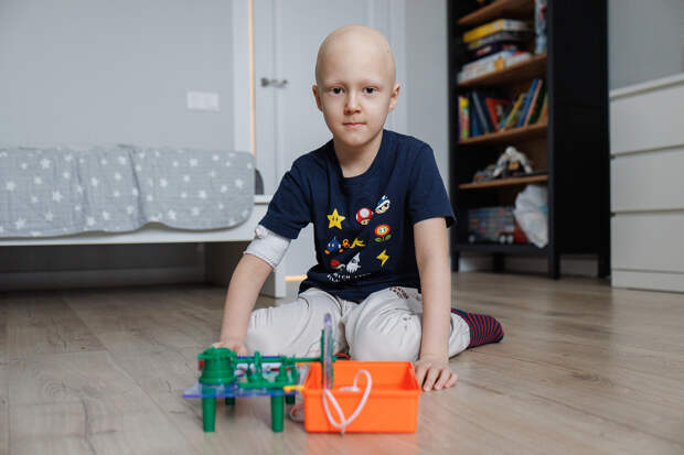 «Я хочу в школу, хочу учиться, хочу жить» Семилетнего мальчика спасет протонная терапия. Нужна наша помощь