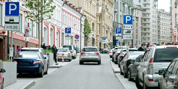 В Москве изменили правила оплаты парковки для удобства автовладельцев. Фото: mos.ru