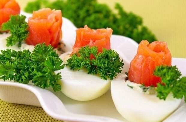 яйца фаршированные семгой
