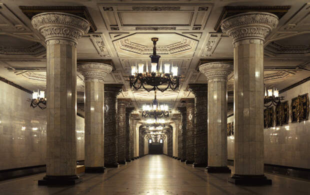 Станция метро Автово, Санкт-Петербург, Россия 3