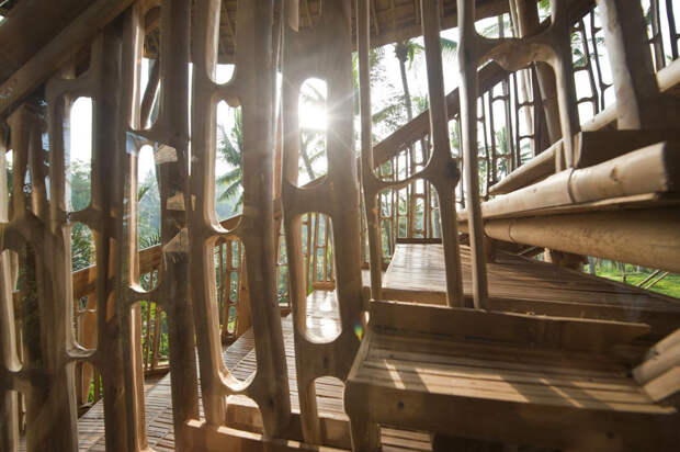 Бамбуковая деревня дизайнера Elora Hardy