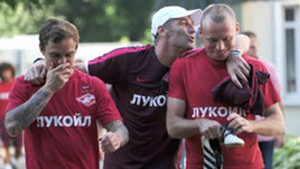 Андрей Ещенко, Массимо Каррера и Денис Глушаков (слева направо).