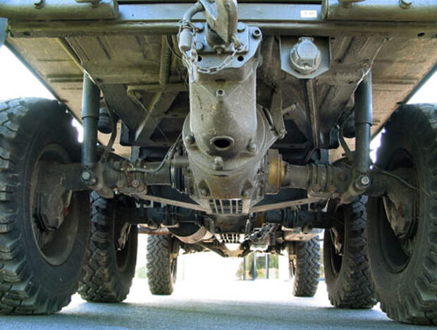 Steyr Daimler Puch-Pinzgauer 712