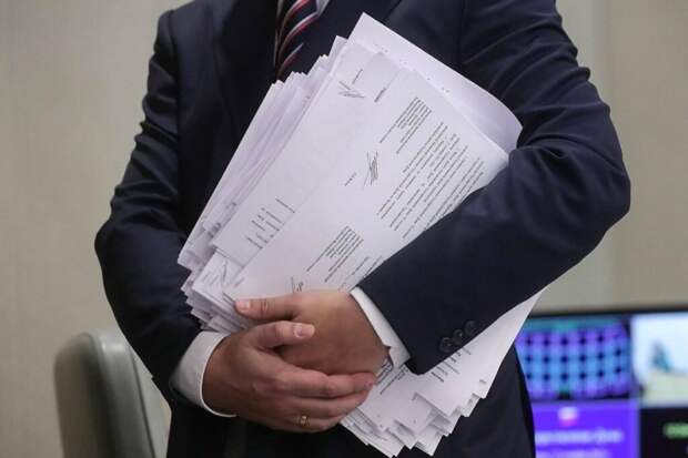 Эксперт заявил, что ничего не угрожает выполнению всех обязательств государства