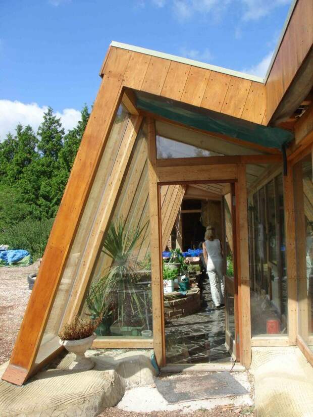 экологические дома earthship (4)