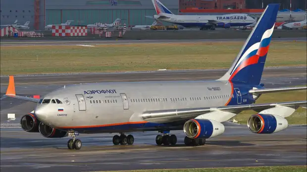 «Американцы страшно удивились»: в чём особенности российского лайнера Ил-96