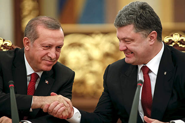 Президент Турции Реджеп Тайип Эрдоган и президент Украины Петр Порошенко