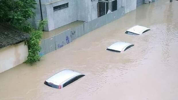 Режим ЧС могут ввести в Симферополе из-за наводнения