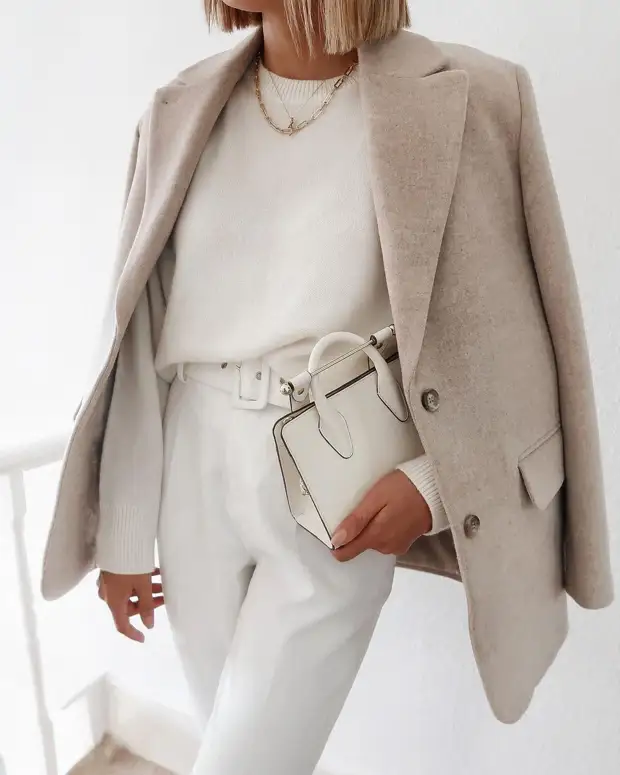 С чем носить белый джемпер: 11 идей как придать облику женственности