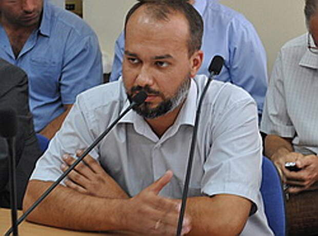 Окончательно свести с ума несчастный народ Украины