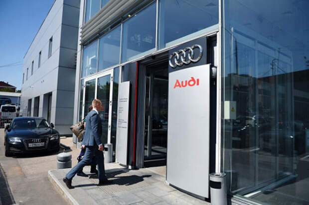 Самая большая абсолютная потеря — минус 105 легковушки — у Audi. Отстающий участник немецкой «большой тройки» тем самым установил антирекорд за всю историю наших наблюдений