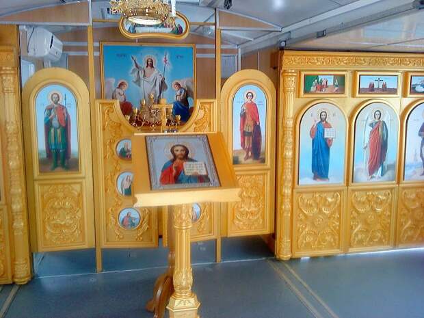 Камаз специального-церковного назначения в войсках ВДВ (9 фото)