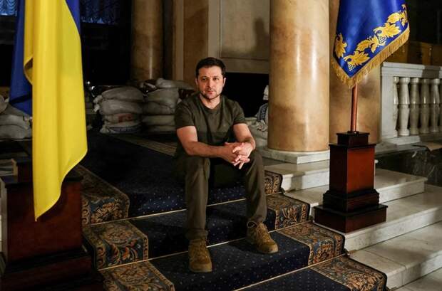 "Сам он маленький, а беды большие". Пророчество о Зеленском