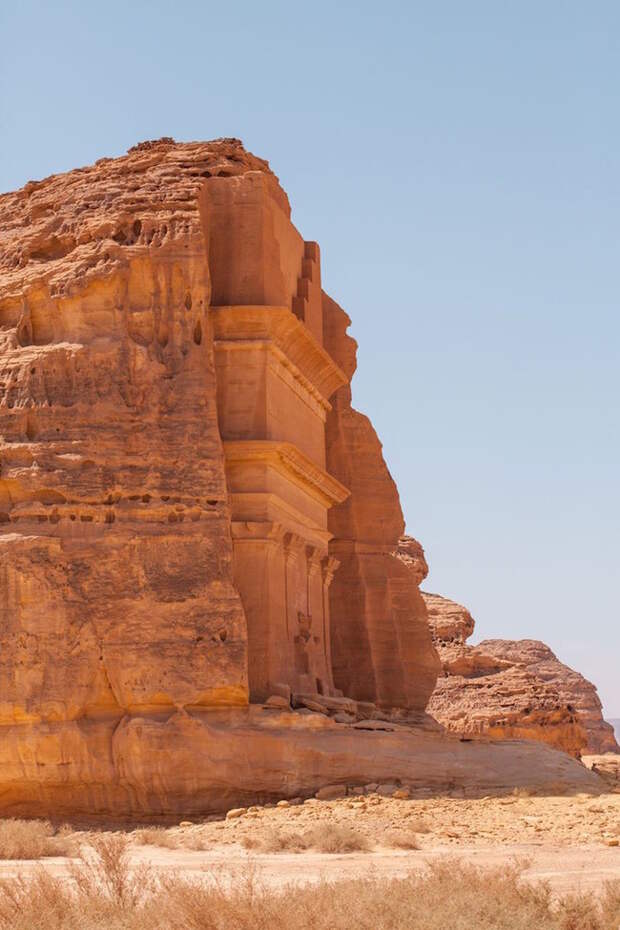 Каср аль-Фарид: одинокий замок в скале посреди пустыни достопримечательности, история, туризм, факты