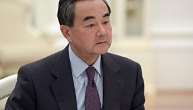 Министр иностранных дел Китая Ван И. Архивное фото