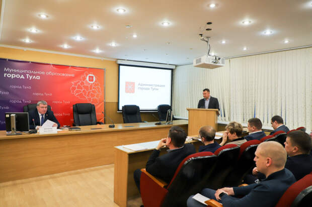 В новогодние праздники в Туле будут дежурить 200 сотрудников организаций и 65 единиц техники