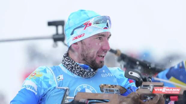 Логинов выиграл спринт на этапе Кубка России по биатлону в Дёмино