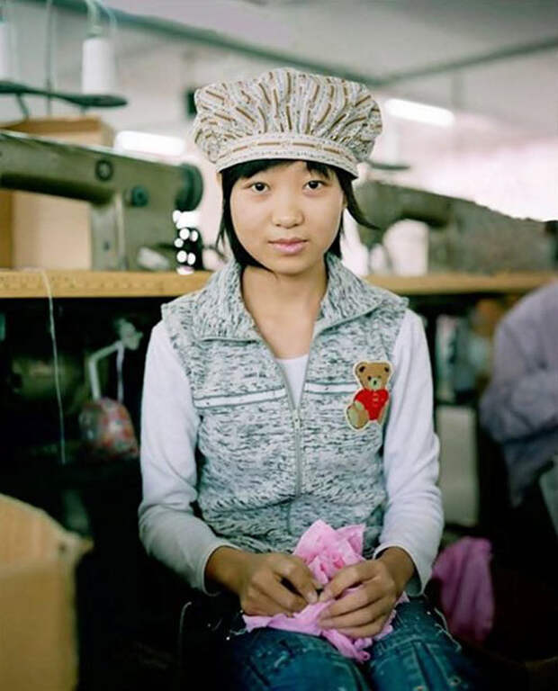 Молодая работница китай, труд, факты