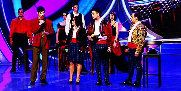 Триод и диод песня про прогресс. Обратная сторона москвы квн. Триод и диод. Квн лампочка не горит. Квн лампочка не горит.