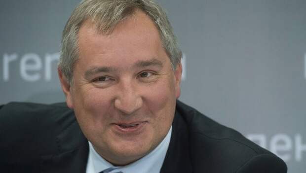Рогозин назвал Обаму "мечтателем" Рогозин назвал Обаму "мечтателем"