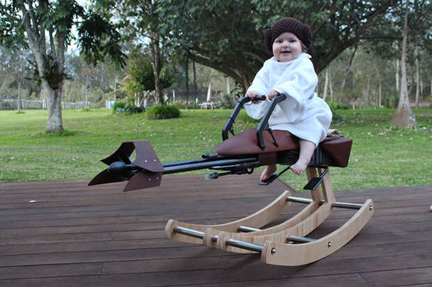 father-builds-rocking-speeder-bike-star-wars-coverimage