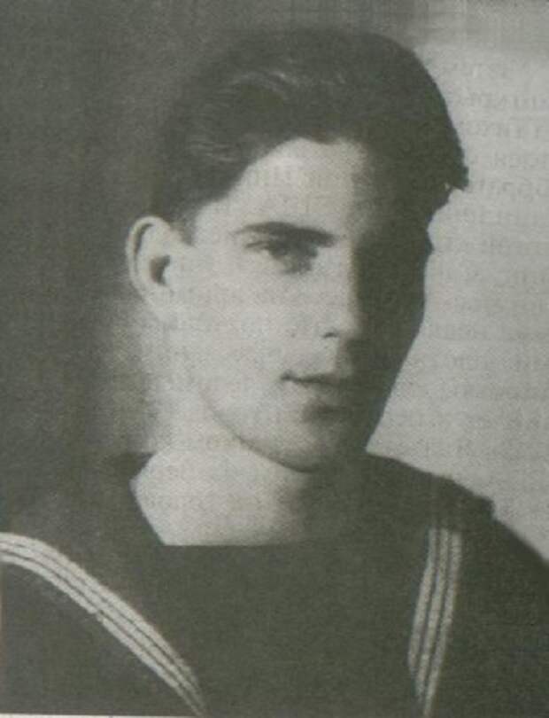 Князь Андрей Андреевич (р.1923).jpg