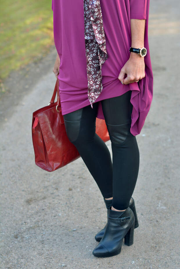 Magenta cocoon dress, leather leggings, red tote | Not Dressed As Lamb