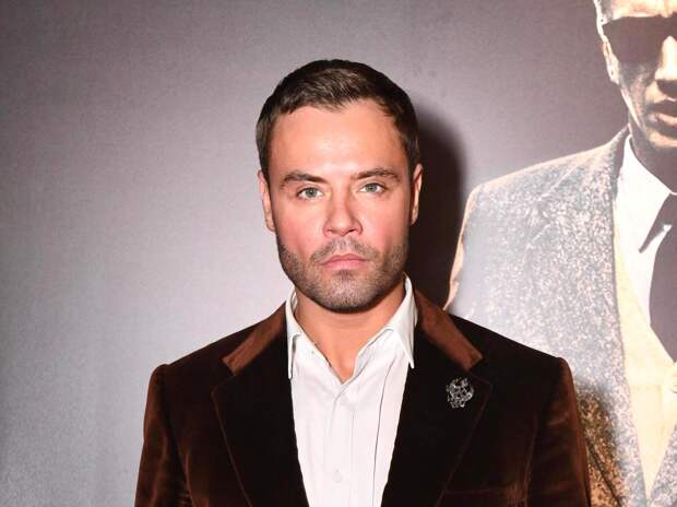 Йовович, Каштанова, Светличная. С кем приписывали романы звезде «Клуба» Ивану Николаеву